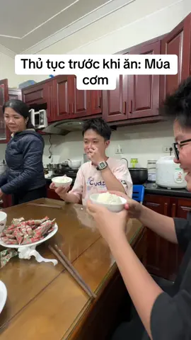 #muacom #bieudien@Vũ @Làm gì có Phở Cua 🤔 @nguyenduykien 