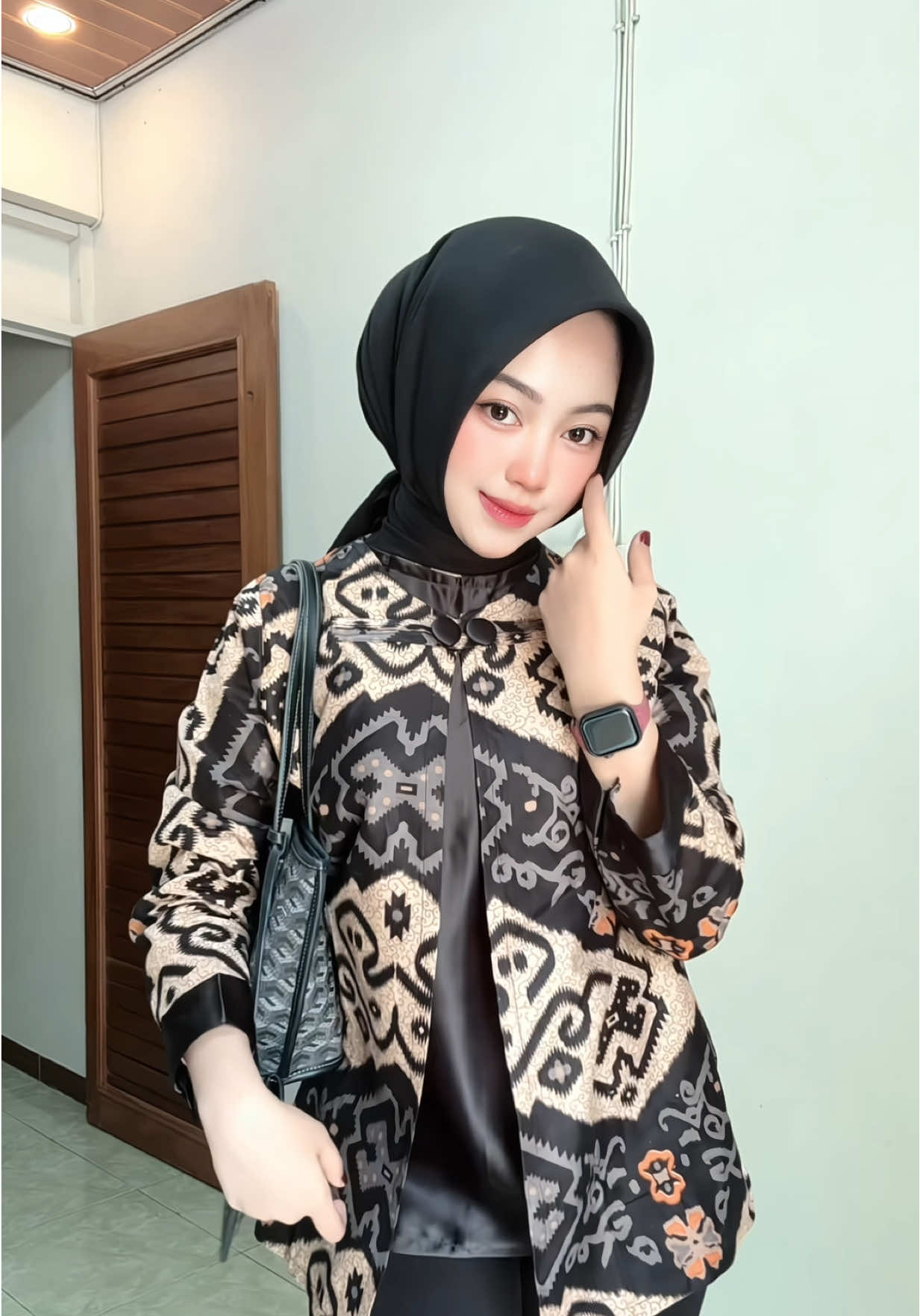 🤍 @batik anggerberkah  #ootdfashion #ootdhijab #batik 