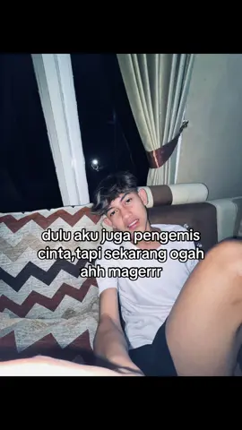 malas cinta cintaan🤮#derinieh#masdersss🏴‍☠️ 