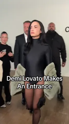 #DemiLovato arrives at the Coperni show on the penultimate day of #ParisFashionWeek. #TikTokFashion