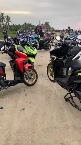 Ditunggu Voll 2 Ny🤩 @AMR GARAGE 28 @Allippthanos #acaracinematic #apajakoo🤙 #sambaspride⚡ #lewatberanda #xyzabc #menyalo🔥 