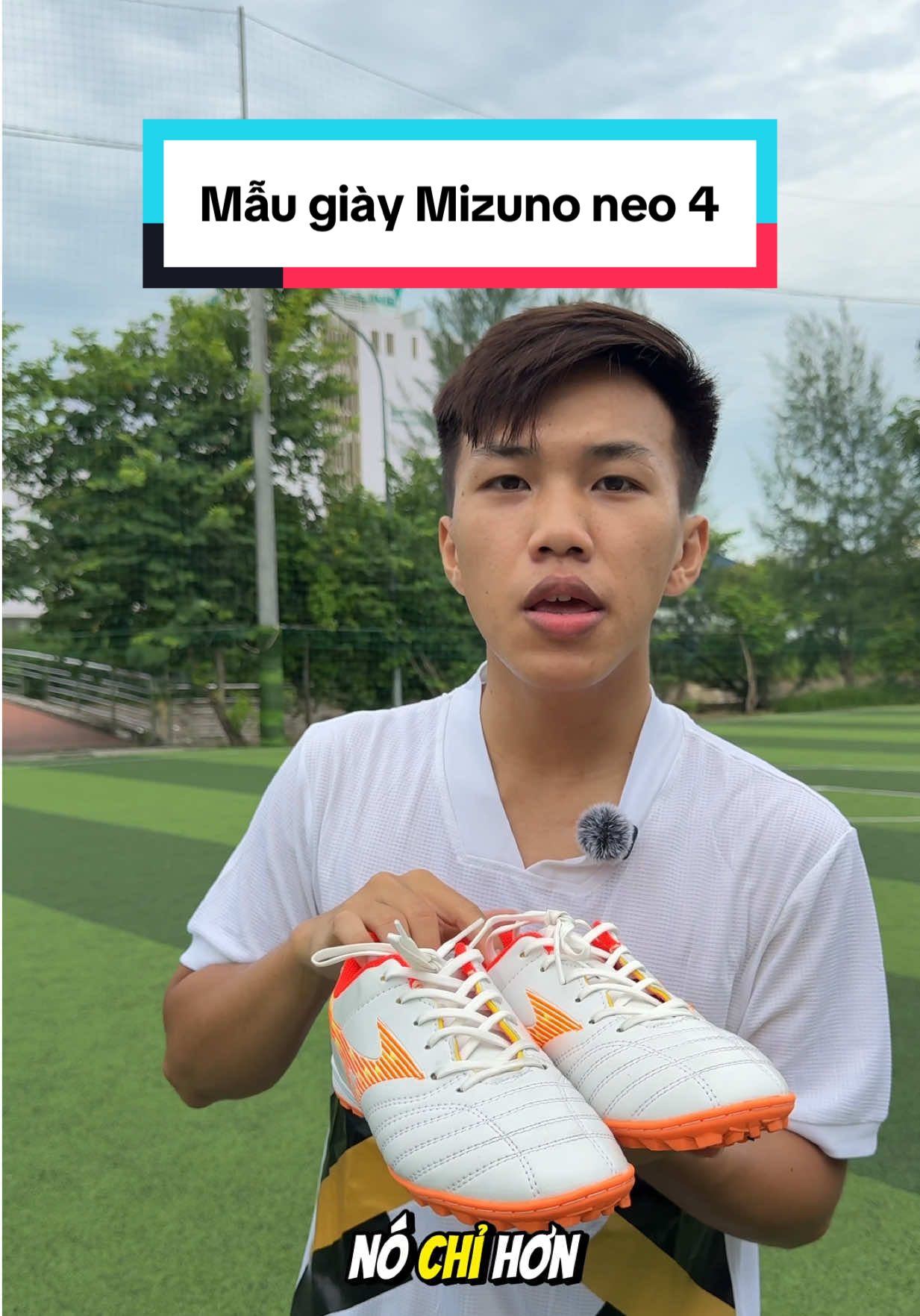 Mẫu giày mizuno neo 4 #tkhangsport #khangbangiay #bongda #sportsontiktok #giaybongda 