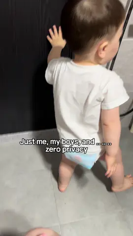 They follow me everywhere…. Yes .. even here…. 😭 #momlife #marriedlife #excuseme #myboys #fyp 