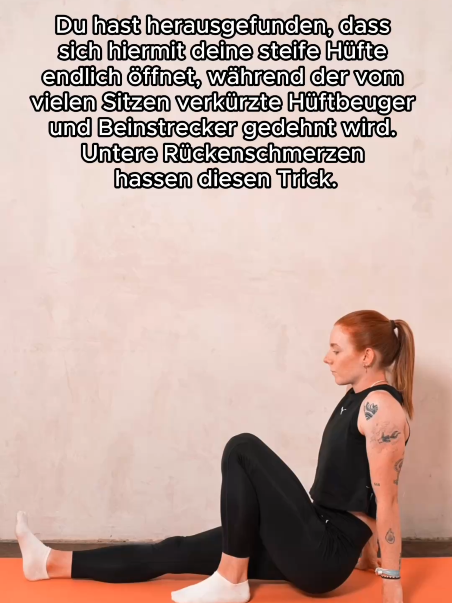 Diese Übung kann die Beweglichkeit deiner Hüfte verbessern. Zudem kann sie untere Rückenschmerzen reduzieren. Versuche, diese Übung in deine tägliche Routine einzubauen. #hüftschmerzen #mobility #mobilitytraining #lendenwirbelsäule #recover #fyp