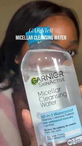easy makeup removal with  Micellar Cleansing 💦 @GarnierUSA #garnierwaterworks #giftedbygarnier #garnierskincare 