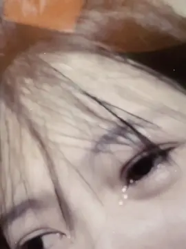 #capcut Sau cơn mưa đó em không cần ai đến che ô nữa.Vì ngày hôm đó có người cầm ô tới nhưng em ướt hết rồi🖤#xhuong 