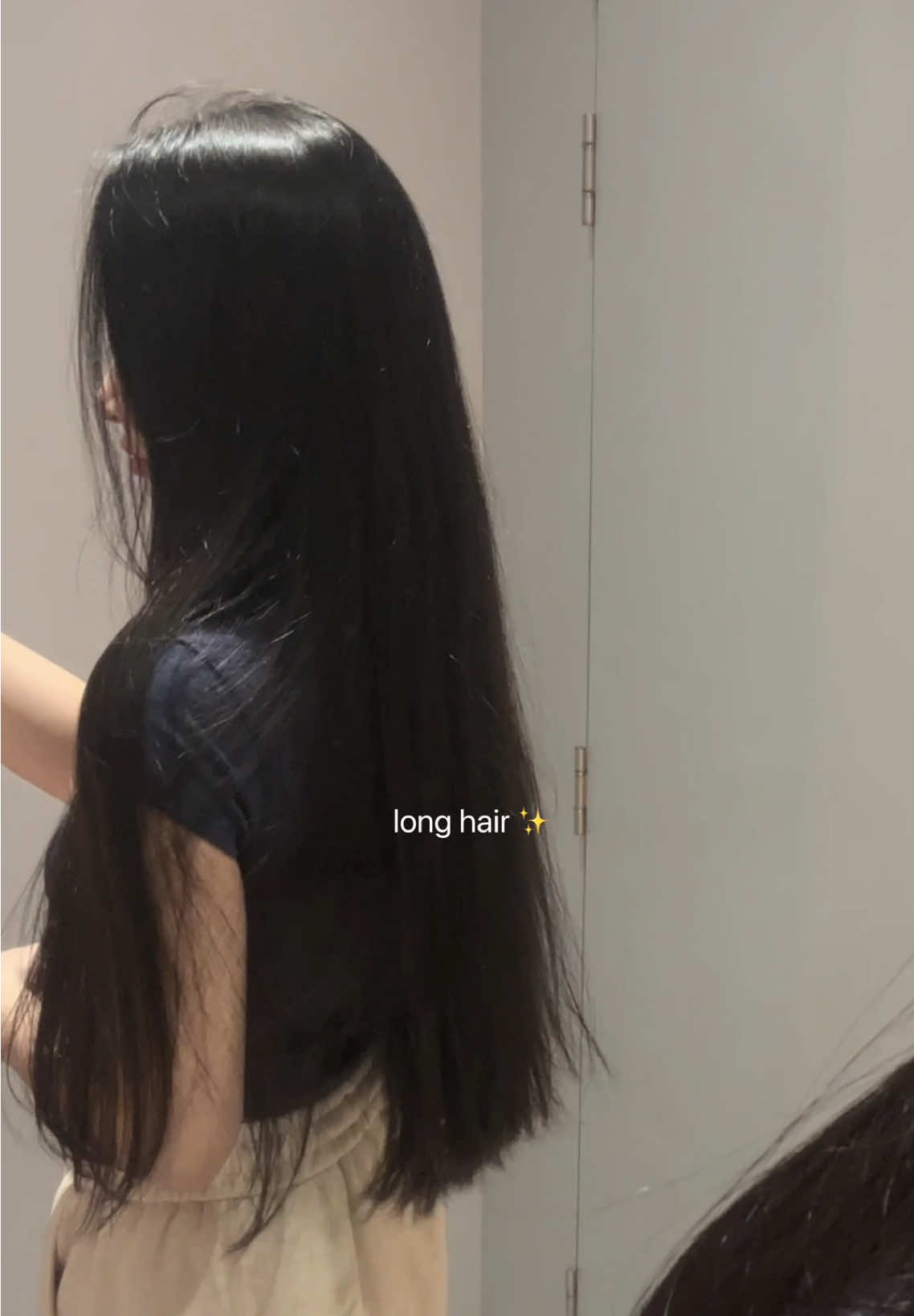 A little messy because of new growth hair 🖤 #hair #hairtok #hairlover #longhair #hairinspo 