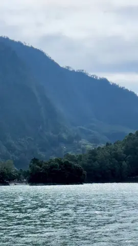 Sarangan dengan keindahan nya ✨⛰️