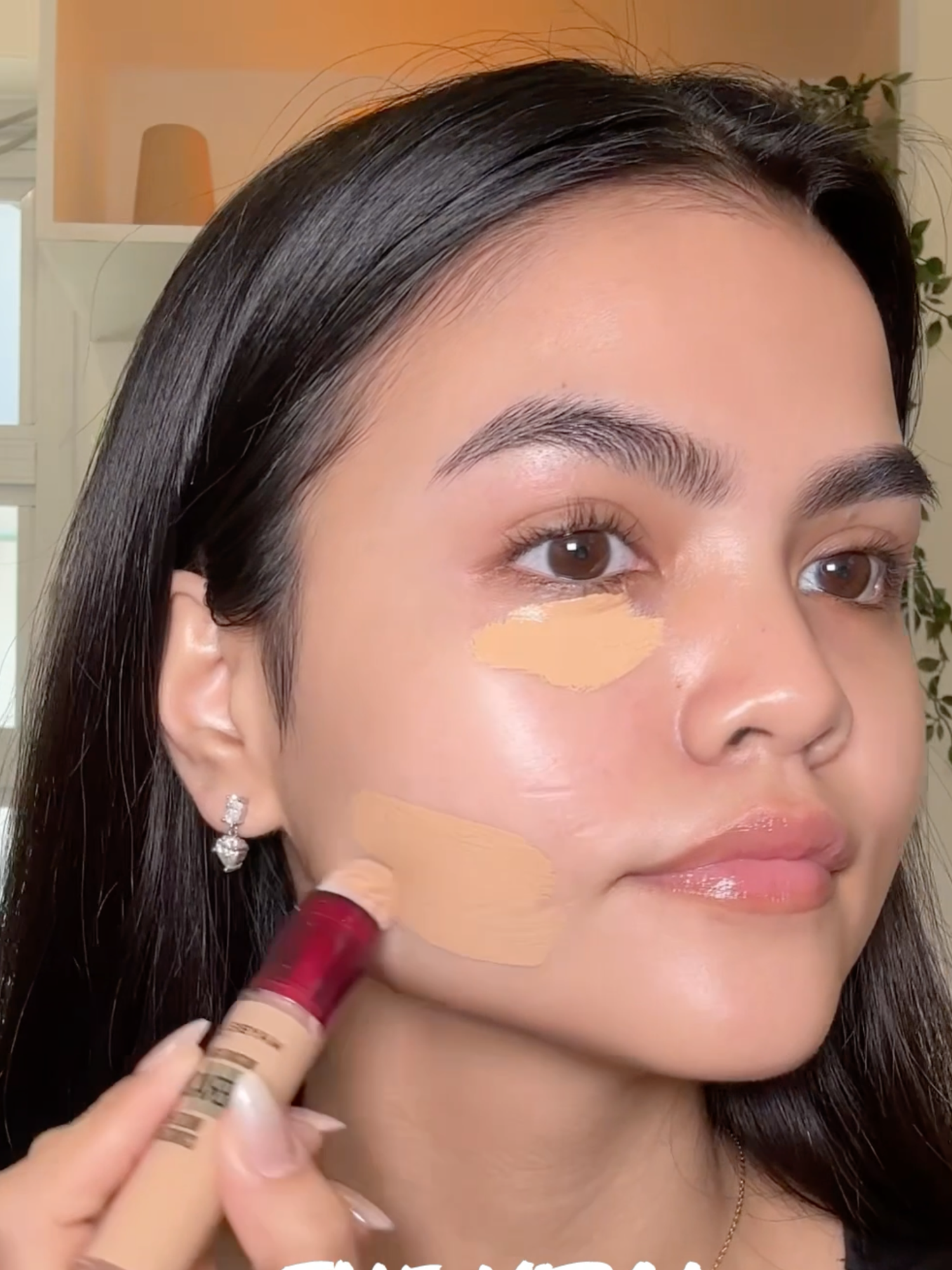 Viral for the right reasons 💕 The Instant Eraser Cushion Concealer just got even cuter—₱399 only! #eraseitall #MaybeItsInstantEraser #mnysocialcrew #maybellineph