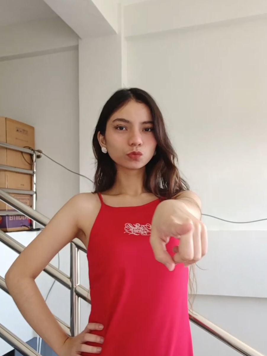 got that coca-cola bottle shape💁‍♀️ #fyp #trend #dance #fypシ゚ #trending 