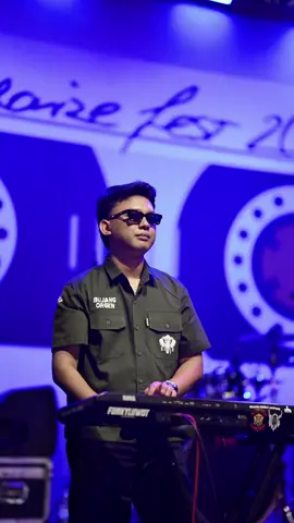 mengulaarrrr🤣 #bujangorgen #bujangorgenlampung #synchronizefest2025 #beranikitabeda 