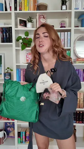 on en parle du dernier foulard ???  -20% avec le code SUNSHINE20 sur @HIPANEMA et WILD 🫶🏼 produits offerts #foulard #bijoux #hipanema #accessoires #forgirls 