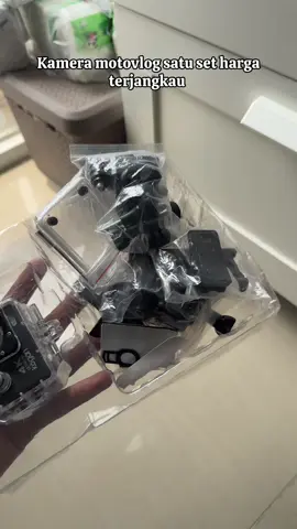 Kamera motovlog satu set harga terjangkau 