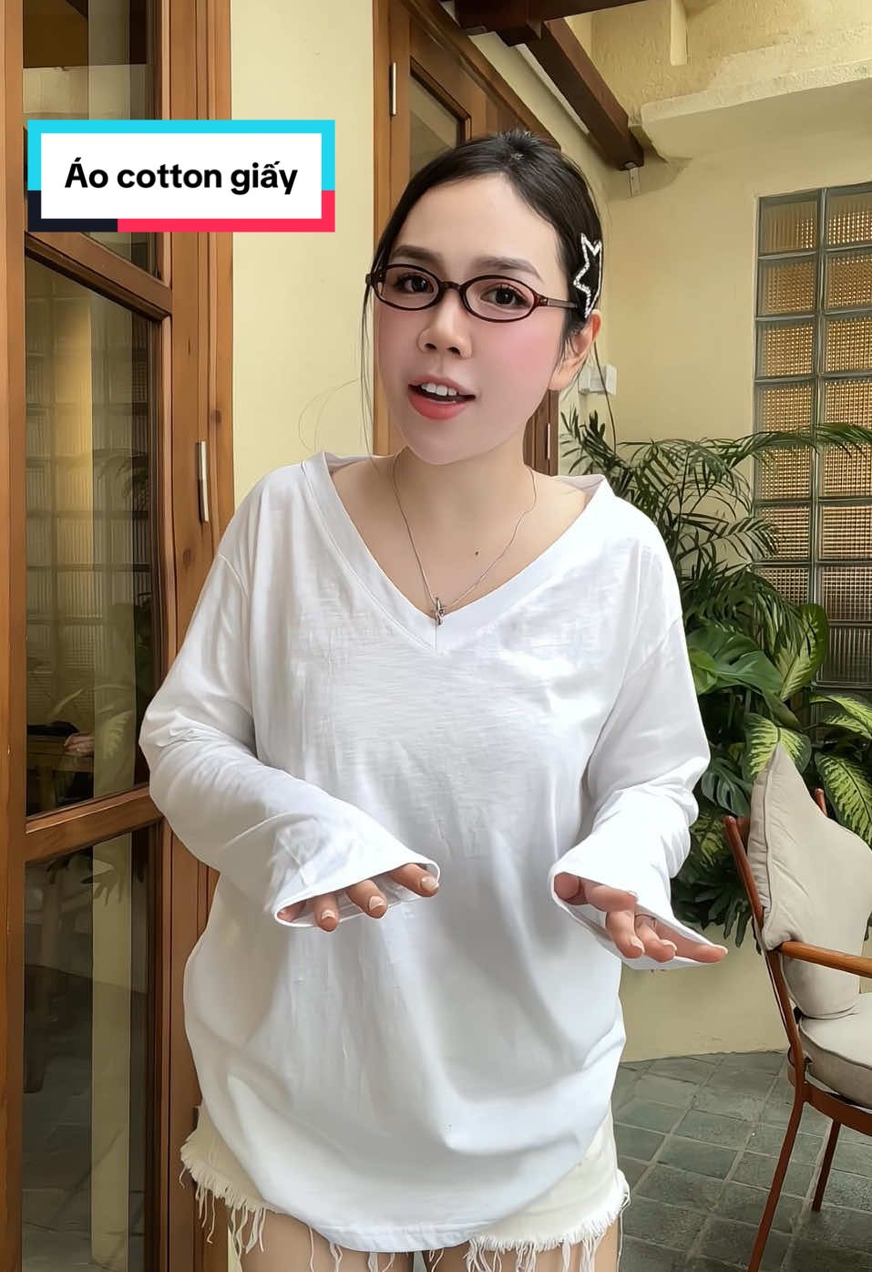 Không phải lúc nào cũng tìm được 1 cái áo chất đẹp như thế này đâu Á ##trangchoichang25##thoitrangnu##thoitrang##aothunnudaitay##aocottongiay