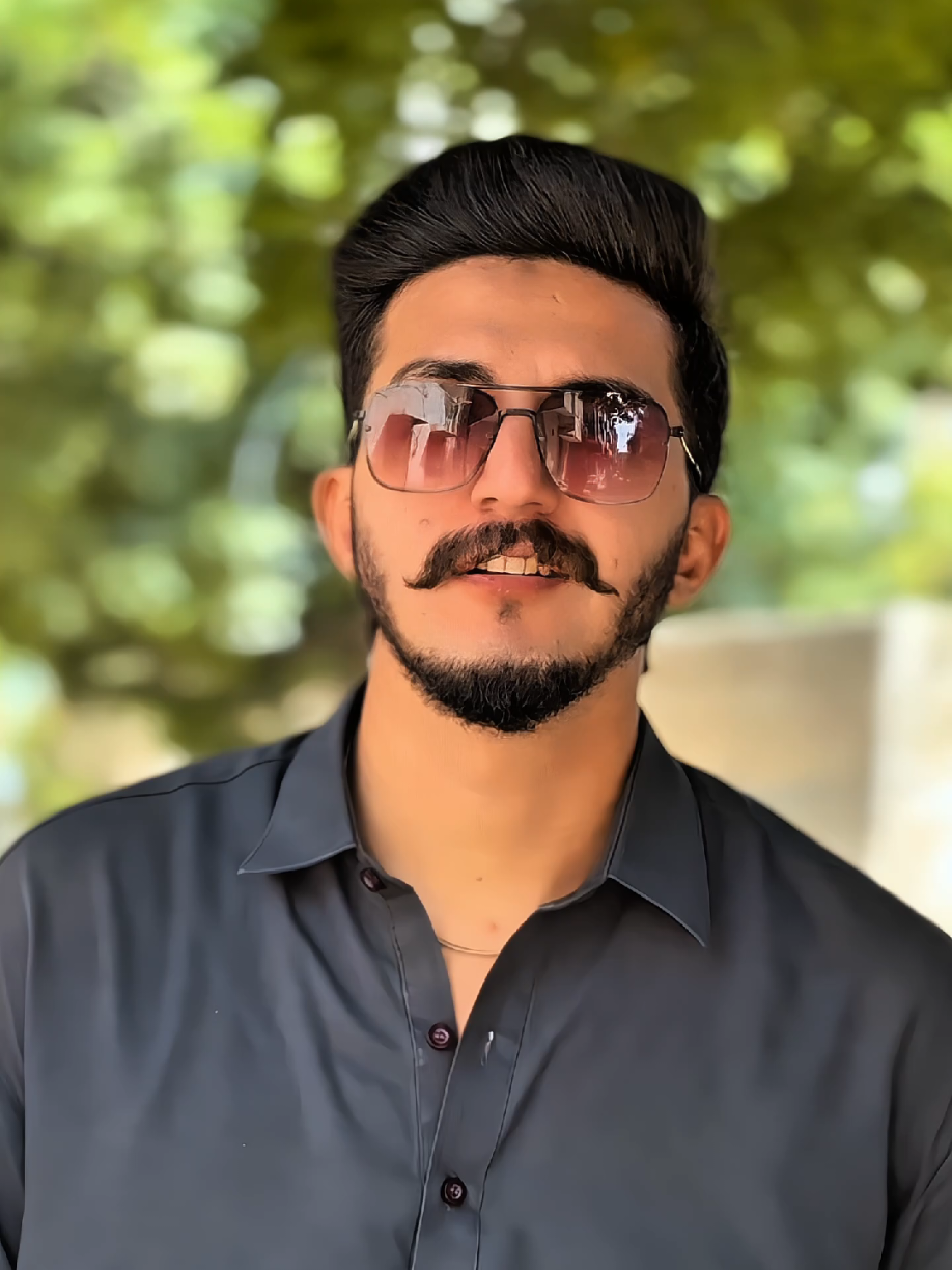 Focus on your career bro ✅ #growvideo #foryou #foryoupage #ownvoice #viral 