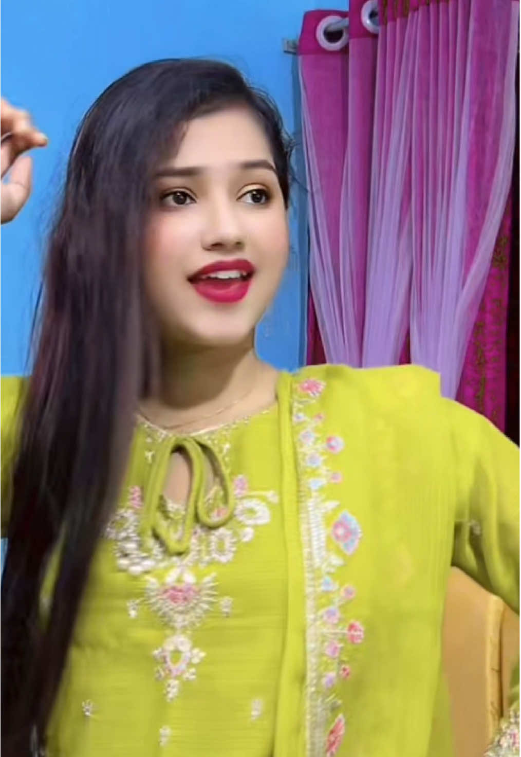 নয়ন ও ঘুড়াইয়া খুঁজি..তোমারে..॥🥺🤭#Foryou #prema #Apu #foryoupage #for 