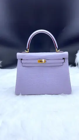With special wish we craft your bag  * We can customize with any leathers , colors, size, as you like . * its suitable for various occasions and all seasons. * Welcome to message me  #handmadebags # bag #luxurybags #designerbags #handcrafted #handmadepurse #leatherbag #handcrafted #customized #leatherpurse #gift #bagdesign #custommade #bagmaking #fashion #fyp #30year_craftbag #UAE #Saudiarbia