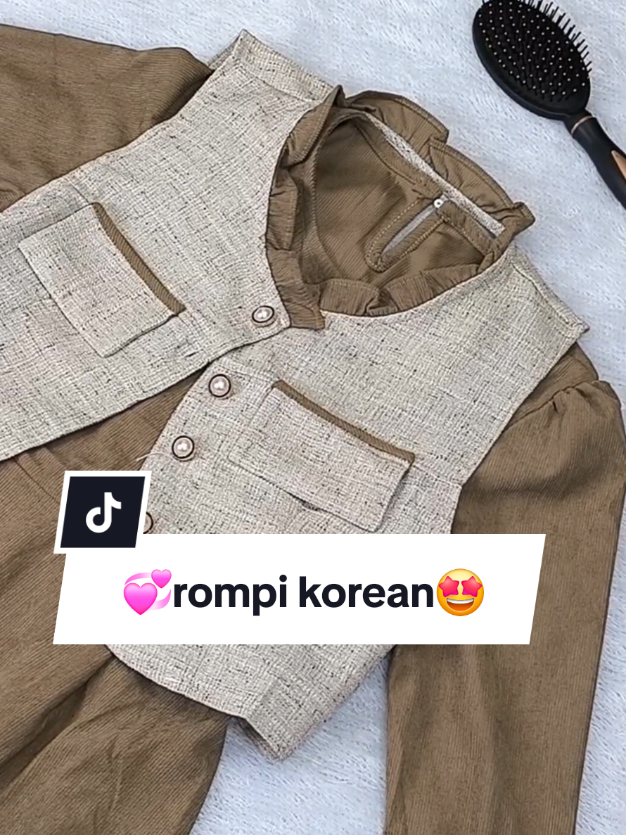 dress meets stylish vest the perfect blend #promomakan1010 #OOTD #SeaLa #SealaFashion #fashion 