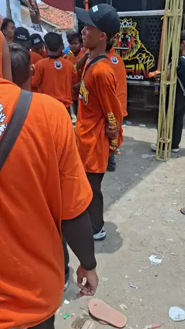@nesss @LEBAK strong Official @LEBAK INSOMNIA🔥🔥 #promomakan1010 #fyp #arakarakanbuyutjakadolog2025 #karnaval #indramayu 