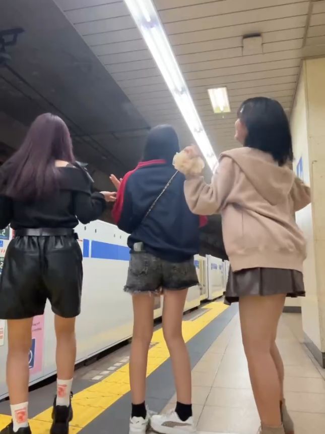 なんか性格でてるね爆笑 #りあなぎめい #09 #女の子 #高校1年生 #フォロー待ってます 