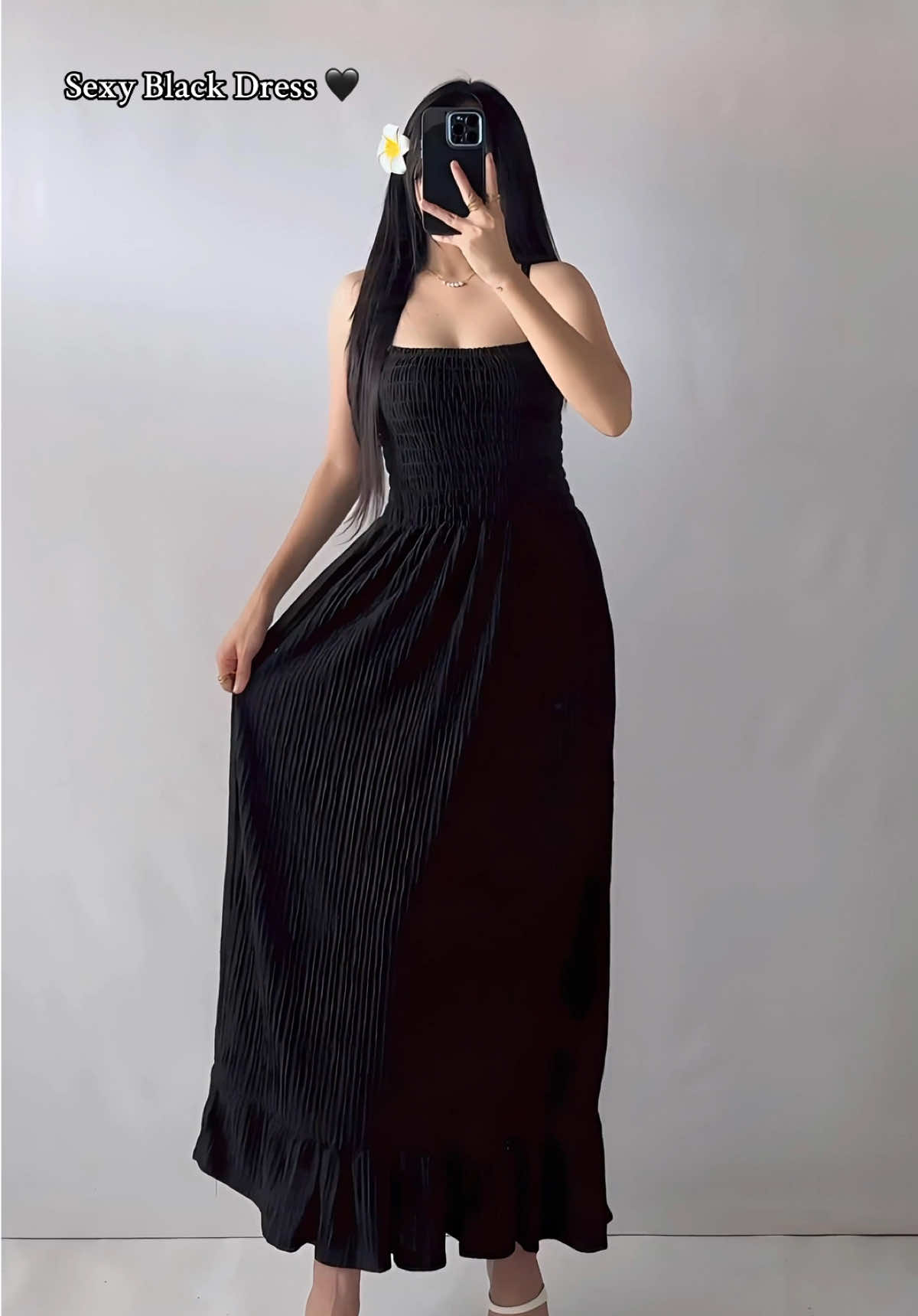 black dress #dress #longdress #maxidress #dressoutfit #dressrecommendation 