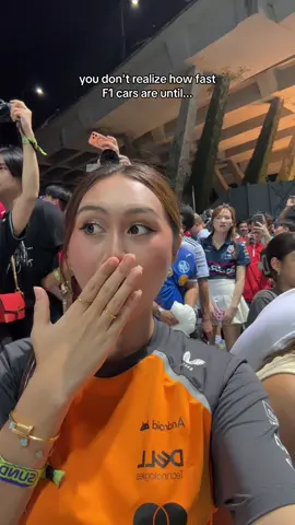 my first ever F1 race experience and i would say this is the best sound in the world!! 🏎️🏁✨❤️ #f1 #formula1 #singaporegp #f1fans #fyp 