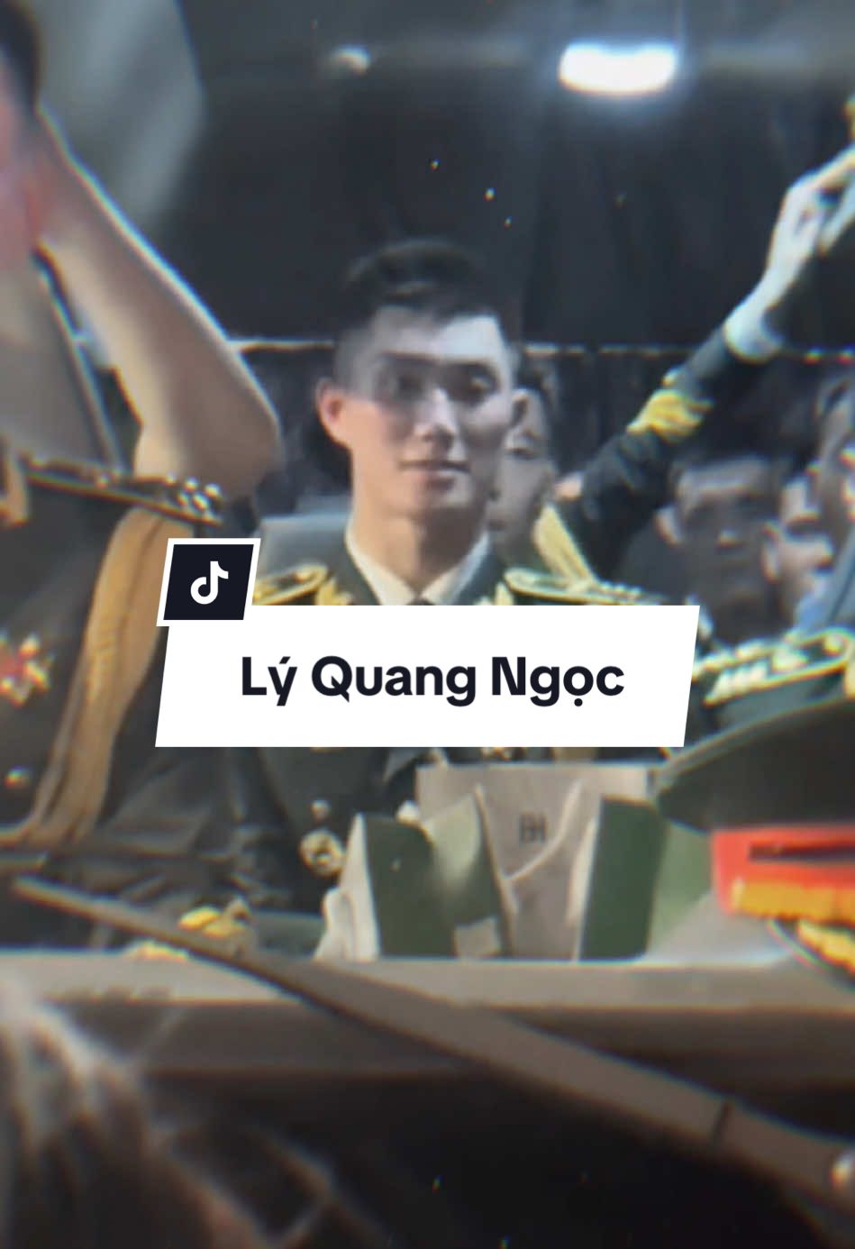 Trung thu vui vẻ cùng với bạch nguyệt quang mọi người nha 🫶🏻 #quandoitrungquoc #a50dieubinh #lyquangngoc #pla #xuhuong 