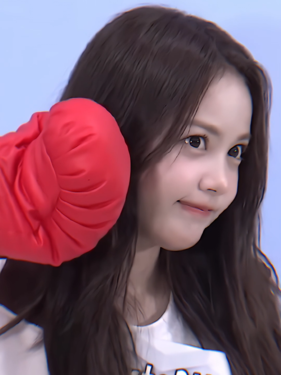 Si cantikkkk 🥺 #CARMEN #H2H #hearts2hearts #카르멘  #fyp