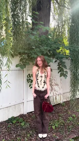 a talking #OOTD 👢 #fyp #style #outfitinspo #vintagefashion 