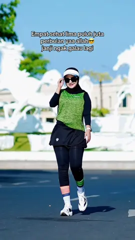 Spill outfit Olahraga Kerenya disini 👉➡️@DIAN✨✨ 💚💚#outfitolahraga #ootdolahraga #outfitsideas #outfitrunning #runningoutfit 