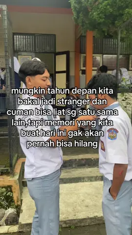 nikmatin aja guyss mumpung masi barengan 🤜🫷#smansa #fyp #masukberanda #agit #katakata 