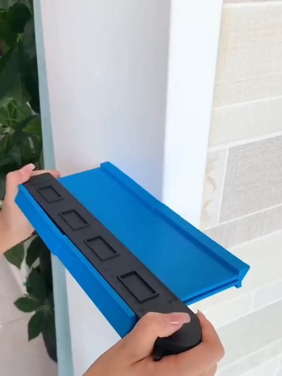 🔥 Régua de Contorno Gabarito Copiador de Cantos Para Contorno Irregulares Quinas Pisos Azulejos Trena 🛒 Compre agora 👉 https://s.shopee.com.br/3VbQdE1FSI ⚠️ Promoção sujeita à alteração de preço e estoque do site