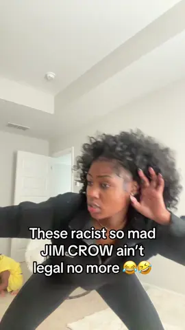 😂😭 I love when I make yall so uncomfortable being my unapologetic black self 