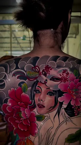 Sắp có lưng đẹp rồi …!