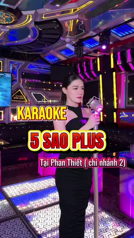 Buổi tối ở Phan Thiết đi karaoke là hợp lý nhất luôn đó, mà karaoke này sao mà đẹp lung linh quá nè #kenhcuathi #xuhuong #phanthietreview #review #karaoke 