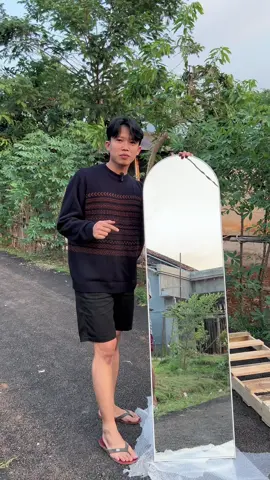 Standing mirror full Body untuk konten super kokoh