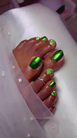 💚 #diwalinails #klangmanicure #nailartmalaysia💅 #festivenails #acrylicnails 