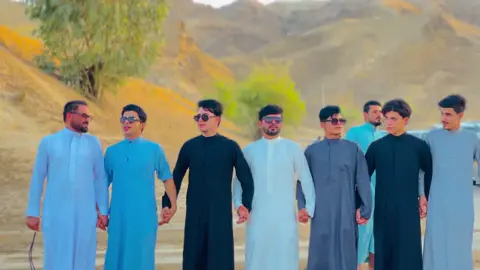 #المسحك_الزويه_تكريت_صلاح_الدين #المسحك_المواقع_الرئاسيه #الرمادي_شموخ_عزالانبار 