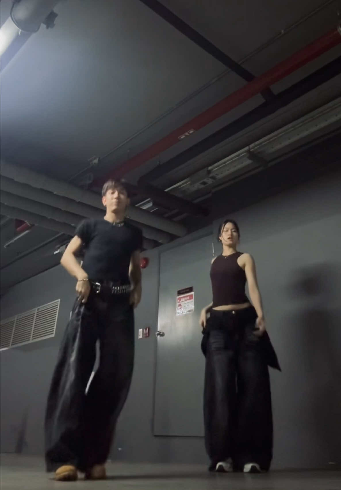 Energy 🥵🔥 ( dc: @Gandarra ) w/@Oilnicha.P #dancechallenge 