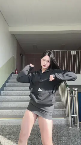 즐추보내고이ㅅ니.. 작년 영상 델꼬왔어