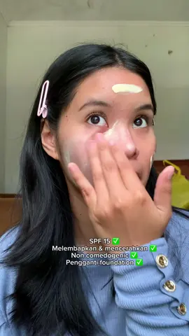 Jujur gua baru pertama kali coba day cream serasa foundation kaya gini. Ternyata ga seburuk yang gua pikir malah hasilnya lebih natural dan ga dempul #daycream #daycreamviral #foundation #laskin 