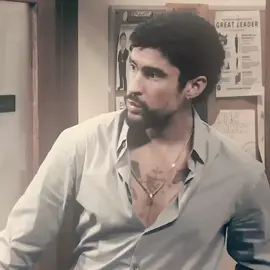 dilf benito is doing sumn to meee                                                          #badbunny                                           [ ac- @fireflyeaudios ]                                  #badbunnyedit #snl #benitomartinezocasio #superbowlIX 