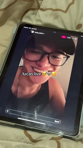 eh bnrn shock banget, dia kyk malu-maluuu gitu 🥹☹️ #lucas #lucaswong #huangxuxi #lucasedit #wongyukhei #lumis #kpopfyp #kpop #fyp #foryou #foryoupage