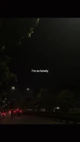 Lonely - Justin Bieber  #songlyrics #lonely #justinbieber #songvibes #sadvibes 