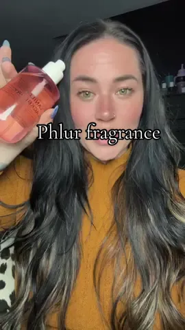 Phlur fragrance, take all my money #phlur #phlurfragrance #tiktokshopblackfriday #tiktokshopfalldealsforyou #tiktokshopcybermonday 