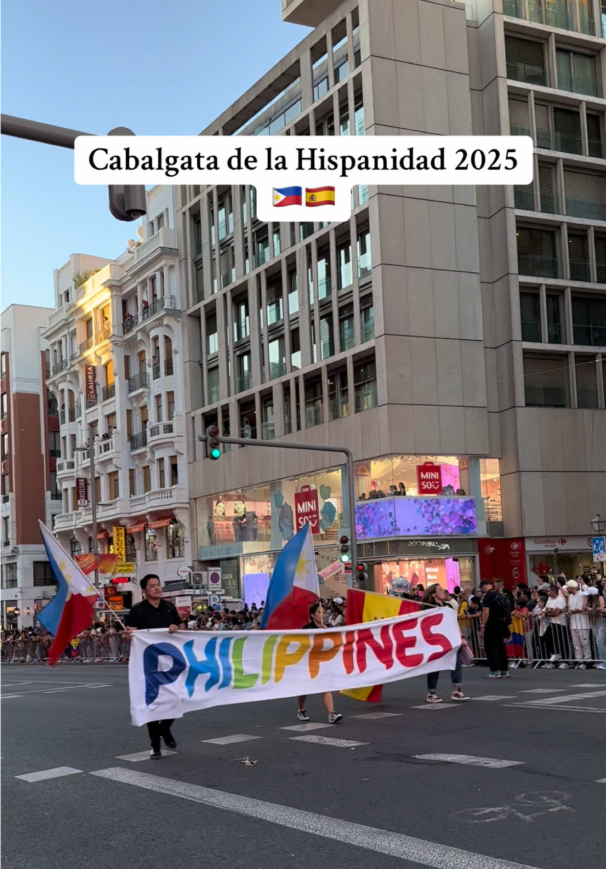La Filipinas🇵🇭 Debut of the Philippines at the 2025 Cabalgata de la Hispanidad in Madrid, Spain, a parade which showcases the rich cultural heritage of the world’s Spanish-speaking countries. #fyp #spain #philippines