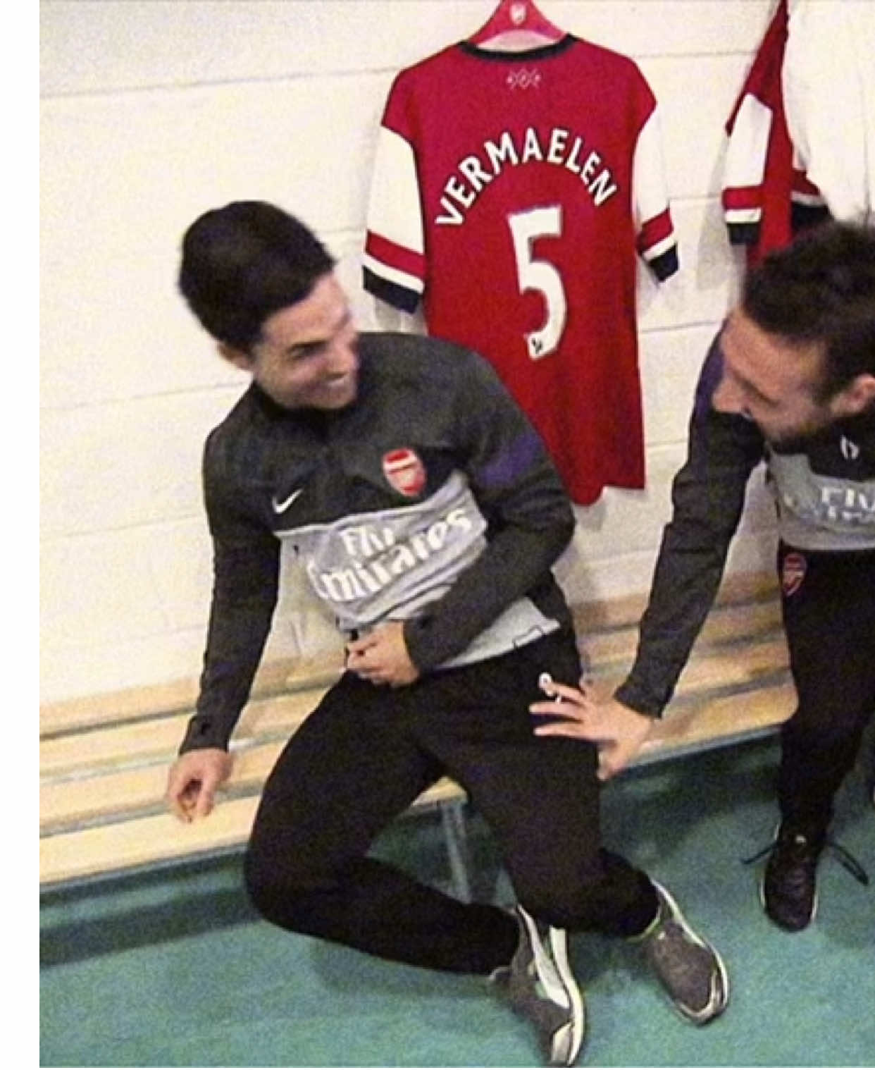 توقف دولي وصداره😍🙏🤍. . #mikelarteta #fyp #arsenal #ارسنال #ارتيتا 