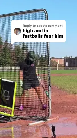 Replying to @cade @60eraguy helping me wipe off the dust… more ABs next week || should’ve hit the sexy dexy @Antonio Brown || #bananaball #savannahbananas #fyp #battingpractice #trending @Banana Ball @Berry Aldridge 