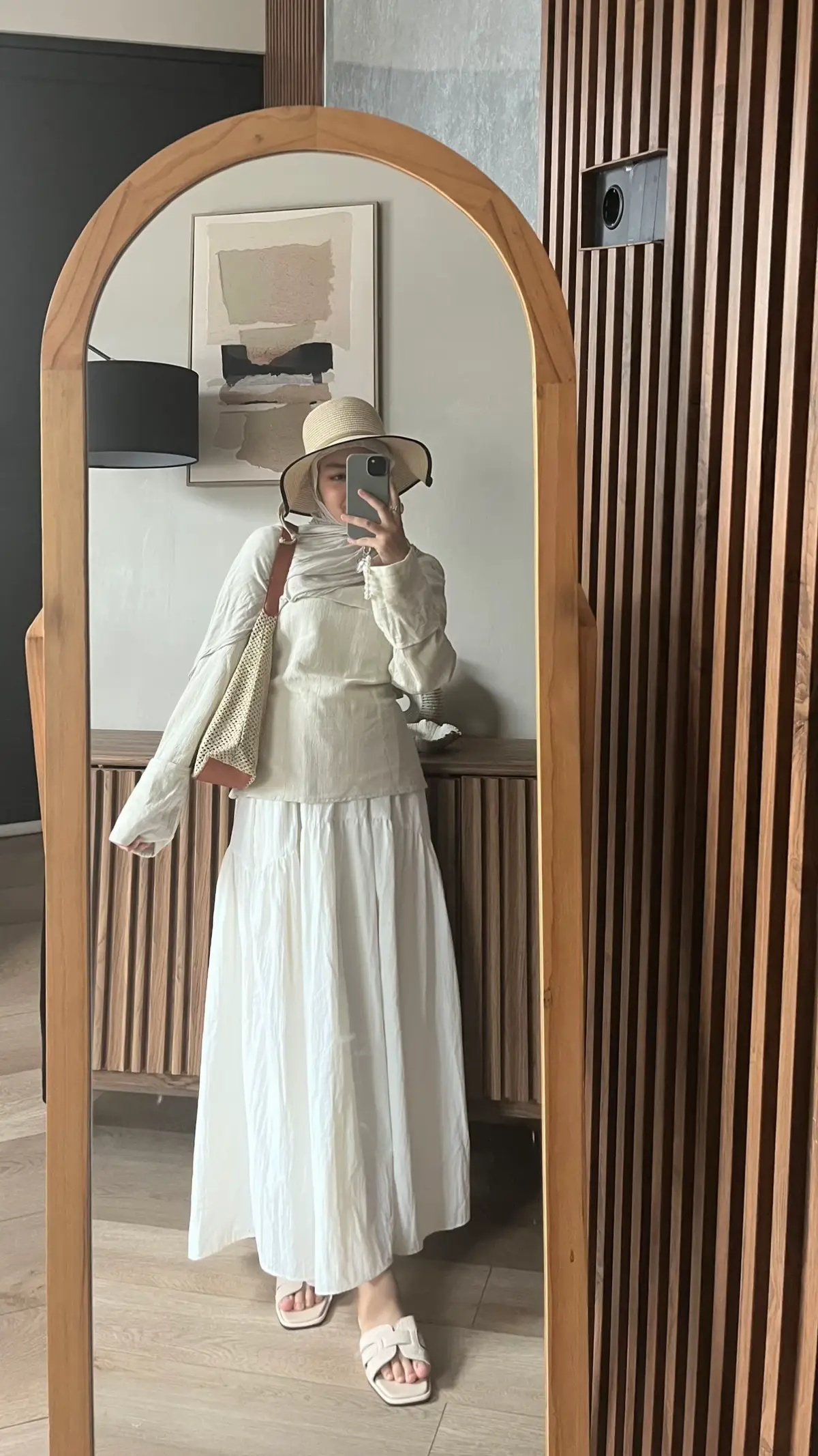 Just me, my outfit, and good lighting <3 #OOTD