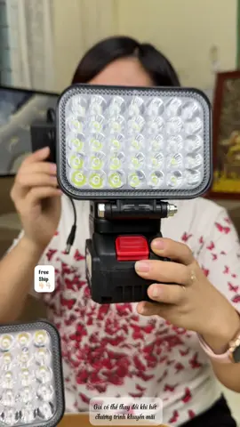 Đèn led 35 bóng có chân đế pin phổ thông #hangxinhtuoi #denled 